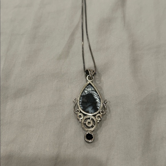 Dendritic Agate Pendant silver Necklace - Picture 5 of 9